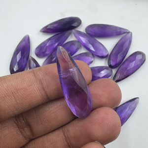 บริโอเลตต์พลอยอเมทิสต์ธรรมชาติคุณภาพสูงตัดลูกแพร์อัญมณีหลวมสำหรับทำเครื่องประดับขายส่ง - Product Image 1