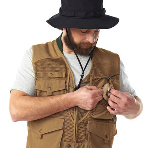 Chaleco de caza de verano de poliéster nuevo de alta calidad sin mangas con múltiples bolsillos decoración de impresión de moda Uso de seguridad - Product Image 2