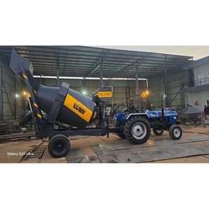 Camion malaxeur autochargeur automatique Navya 4000L à commande par tracteur avec pompe, état neuf et occasion - Product Image 4