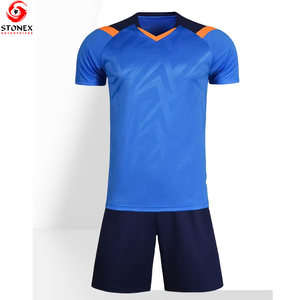 ชุดฟุตบอลคุณภาพสูง โพลีเอสเตอร์ 100% รับออกแบบโลโก้ สี และดีไซน์ น้ำหนักเบา แห้งเร็ว ระบายอากาศได้ดี ป้องกันแบคทีเรีย ดีที่สุด - Product Image 1