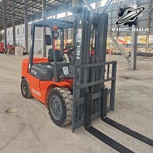 Montacargas HELI CPCD30 de 3 Toneladas, Montacargas Usado Japonés de 3 Toneladas con Motor Isuzu C240, Máquina Usada de Segunda Mano, a Combustible, 3000KG - Product Image 6