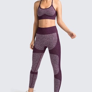 Derniers modèles d'ensembles de yoga pour femmes Logo personnalisé/couleur Respirant Confortable Meilleurs objets Ensemble de yoga anti-rides de haute qualité pour femmes - Product Image 2
