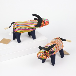 L19 x H11 x W6 20cm - 30cm jouets et loisirs pour animaux de compagnie unisexes fait à la main en tissu de Brocade taille S jouets pour animaux en peluche - Product Image 1