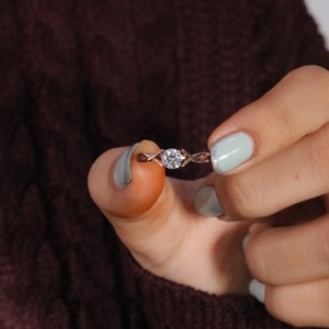 แหวนแต่งงานผู้หญิงบิดเป็นเกลียวแหวนทอง14K สุดหรูผ่านการรับรอง VVS1ห้องปฏิบัติการ - Product Image 1