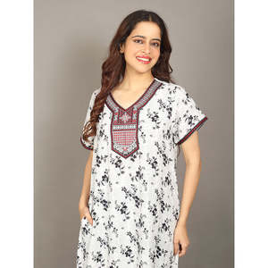 Chemise de nuit longue Evolve pour femme en viscose Liva avec poche, tissu tissé super doux et confortable, respirant, élasthanne, offre ODM - Product Image 2