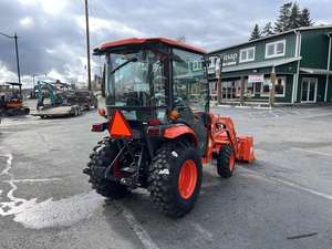 Tracteurs agricoles japonais d'occasion KUBOTA 70HP 95HP 100HP 130HP 4x4 à roues - Product Image 5