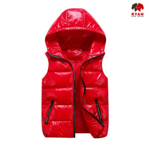 Gilet matelassé imperméable personnalisé Ryan Pro Gear pour hommes, tissu confortable, respirant et anti-boulochage, options de logo OEM - Product Image 3