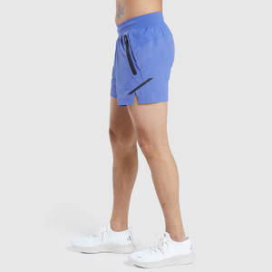 Shorts de sport pour hommes à séchage rapide avec poches zippées, taille à cordon de serrage et tissu léger et respirant - Product Image 3