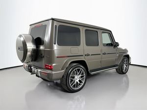 MEJOR OFERTA 2024 Mer-ce-des-B e n z  Clase G AMG G 63 4MATIC, motor biturbo V8 de 4.0L que produce 577 hp - Product Image 3