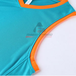 Uniforme de basket-ball de nouveau Style uniforme de basket-ball de conception classique uniforme de basket-ball à séchage rapide pour la vente en ligne - Product Image 2