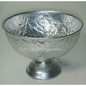 Bol à fruits en métal argenté de bonne qualité avec base pour le salon, la salle à manger, décoration de table, centre de table, bols à fruits - Product Image 5