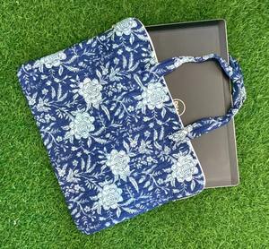 15"-16" <b>Laptop</b> Protector Bag in Red Creamy White Floral Print 100% Cotton Quilted <b>Laptop</b> Case Fit for <b>Laptop</b> Macbook Handmade - Product Image 1