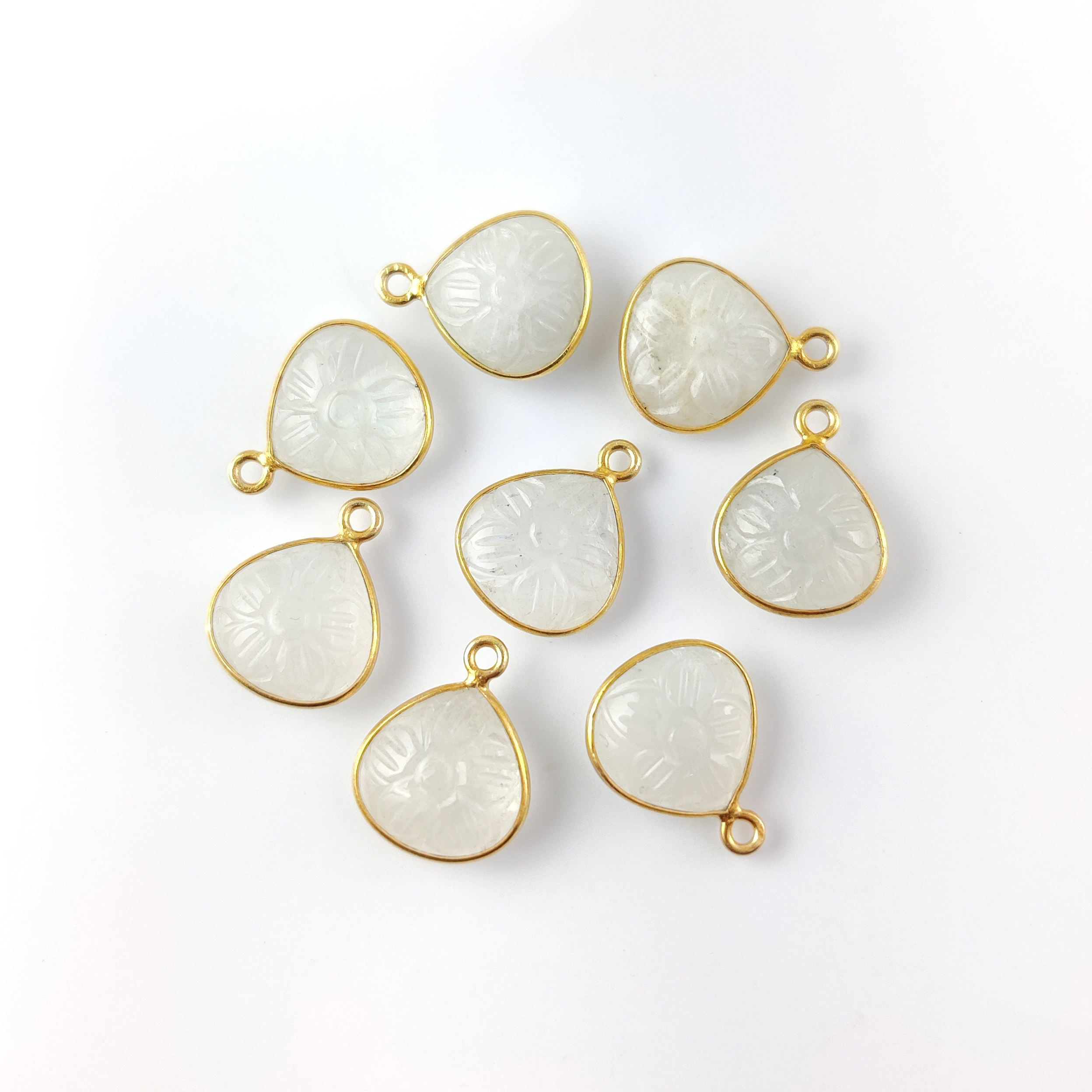 มูนสโตนสีรุ้ง