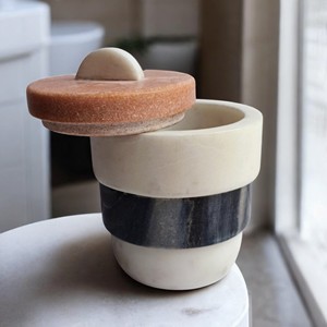 Ensemble de bain en albâtre haut de gamme Design naturel attrayant Accessoires de salle de bain en marbre Meilleure qualité pour les hôtels et l'hospitalité - Product Image 3