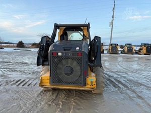 รถตักล้อยาง DEERE 330G ปี 2018 สำหรับงานตักไม้ซุง  ความจุ 45 ตัน - Product Image 4