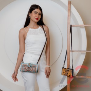 New Western Style Color <b>Tooled</b> <b>Leather</b> Women Clutch Purse Hot Selling Compact Size Turquoise Color <b>Tooled</b> <b>Leather</b> Trendy Clutch - Product Image 2