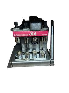 เครื่องมือจีบกระสุนปืนอัตโนมัติ 4 สถานี รุ่น Oren Celik Makina สำหรับกระสุนขนาด .28 คาลิเบอร์ พร้อมตัวจีบเหล็ก ขยายกำลังขยายสูง 6 เท่า - Product Image 2