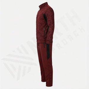Quick Dry Functional Two Piece <b>Wear</b> Ideal For Training Gym Practice <b>Travel</b> Featuring Sleek Men Tracksuit Outfit Athletic Style - Product Image 3