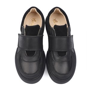 Scarpe da scuola per bambini in pelle di Velcro nero - Product Image 2