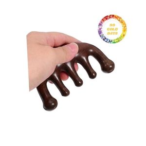 Peine de masaje de madera maciza Natural para comodidad del cuero cabelludo y experiencia relajante cuidadosamente hecho a mano por artesanos locales - Product Image 6