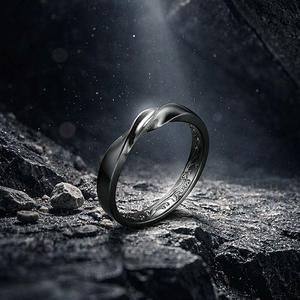 แหวนแต่งงานลายเถาวัลย์สีดำสำหรับผู้ชายของ Jeulia - Product Image 4