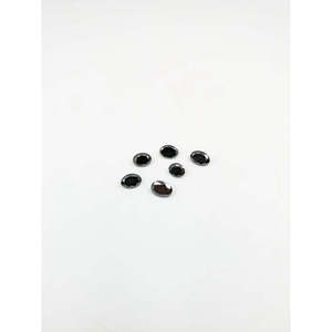 Diamant noir naturel à 100 %, taille libre, ovale 5 x 7 mm, excellente et bonne taille pour la fabrication de bijoux - Product Image 2