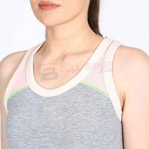 เสื้อกล้ามโยคะแนวลำลองให้ความรู้สึกนุ่มสบายของผู้หญิงดีไซน์เว้าหลังพร้อมโลโก้ด้านหน้า - Product Image 6