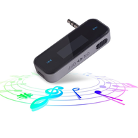 Kit d'adaptateur audio pour transmetteur FM, transmetteur radio sans fil intégré 3.5mm Port auxiliaire pour voiture, téléphones intelligents, lecteurs audio