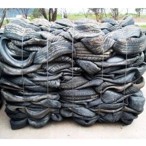 เศษยางจากขยะรีไซเคิลยางใช้แล้ว - Product Image 1
