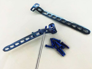 T-buttress LCP 4.5/5.0มม. แผ่นพร้อมสกรู LCP และชุดขับ64ชิ้น - Product Image 2