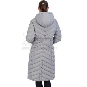 Nouvelle conception Logo personnalisé couleur femmes longue veste rembourrée en coton hiver fabriqué au Pakistan - Product Image 2