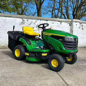 Tondeuse à gazon John Deere X117R d'occasion à vendre - Product Image 1