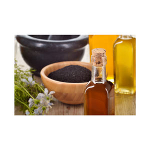 Huile de graines noires de qualité supérieure 100% huile de graines noires pure liquide biologique pressée à froid au meilleur prix - Product Image 3