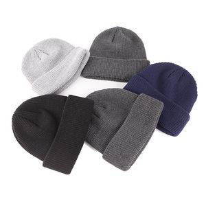 Gorro de Punto Personalizado de Invierno con Estampado Digital y Logotipo Personalizado al por Mayor, Gorros de Punto para Hombre y Mujer - Product Image 1