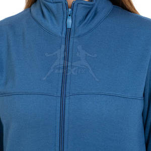 Survêtement de sport confortable pour femme, texture douce et sensation légère, idéal pour le quotidien - Product Image 6