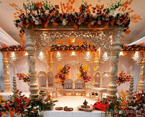 Impresionante matrimonio Golden Fiber Mandap Designer Golden Wedding Mandaps Fabricante Indian Wedding Mandap Set para la venta - Product Image 3