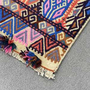 Alfombra Turca de 1.3x2.8 pies, Alfombra Pequeña Vintage, Alfombra de Lana con Diseño Floral Azul - Product Image 4