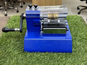 Machine professionnelle de gaufrage en cuir plastique pour gaufrage de ceinture - Product Image 4