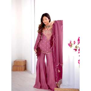 Conjunto de Traje Sharara de Organza de Diseño de Lujo al por Mayor con Bordado Pesado, Kurta y Pantalones Sharara Acampanados para Fiesta Tradicional de Mujer - Product Image 4