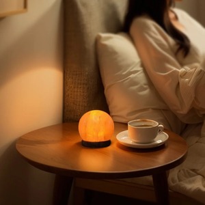 Lámpara de sal del Himalaya, luz de noche LED, Base de lámpara de roca de cristal tallada para decoración de dormitorio en casa, estilo de amor elegante, artesanías naturales - Product Image 5