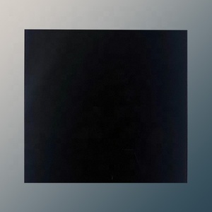 Elegante panel calefactor de vidrio infrarrojo sin marco negro de 450 vatios Calentador eléctrico de 5 años de clase eficiente de energía controlado por aplicación - Product Image 1