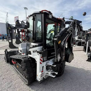 Mini Retroexcavadora Hidromek 62T con Motor Diésel, Cilindro Hidráulico Huade, Caja de Cambios PLC, 55 kW de Alta Eficiencia - Product Image 1