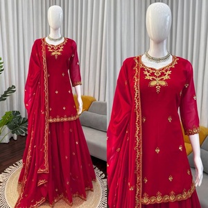 Ensemble de costume Sharara en faux georgette pour femmes avec dupatta, tenue de fête brodée - Product Image 2