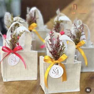 ถุงของขวัญปอกระเจาธรรมชาติเป็นมิตรกับสิ่งแวดล้อมมีด้ามจับที่มีคุณภาพดีและสามารถนำไปใช้ได้ทุกวัตถุประสงค์ - Product Image 1