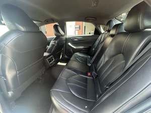 Toyota Avalon XLE AWD 2021 con Asientos de Cuero, Techo Panorámico y Transmisión Automática - Product Image 2