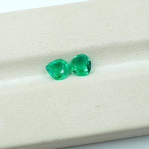 Paire de pierres précieuses émeraude colombienne de culture, pierres facettées en forme de cœur de 0,75 ct - Product Image 6