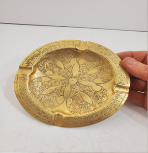 Cenicero de latón con acabado antiguo de primera calidad para el ambiente del salón de cigarros - Product Image 5