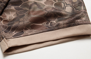 เสื้อยืดกอล์ฟคุณภาพสูงสำหรับผู้ชายและผู้หญิง ผ้าฝ้าย 100% ป้องกันการหดตัว ป้องกันการยับ คอปกสั้น แขนครึ่งตัว สีพื้น สามารถปรับแต่งได้ - Product Image 4