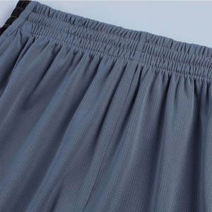 Uniforme de basket-ball de la meilleure qualité pour hommes, respirant, 100% polyester, fabriqué en Pakistan - Product Image 4