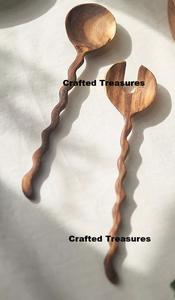 Ensemble de serveurs à salade de qualité supérieure manche en bois naturel et fourchette et cuillère en acier inoxydable outil de cuisine de mélange de salade personnalisé - Product Image 5